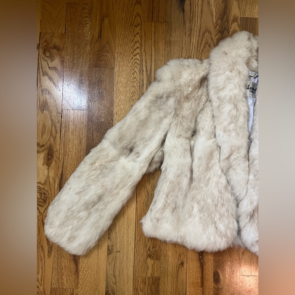 Wilson’s M Rabbit Fur Coat - Picture 4 of 11